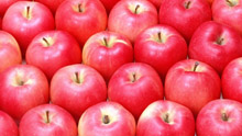 Красные яблоки